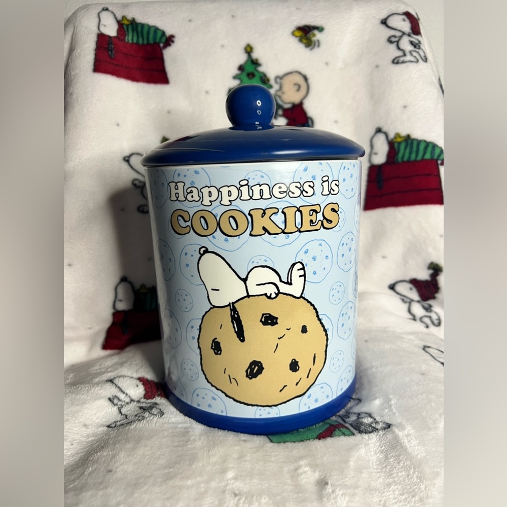 Peanuts Snoppy Happiness Is Cookies Canister,Ceramic Cookie Jar